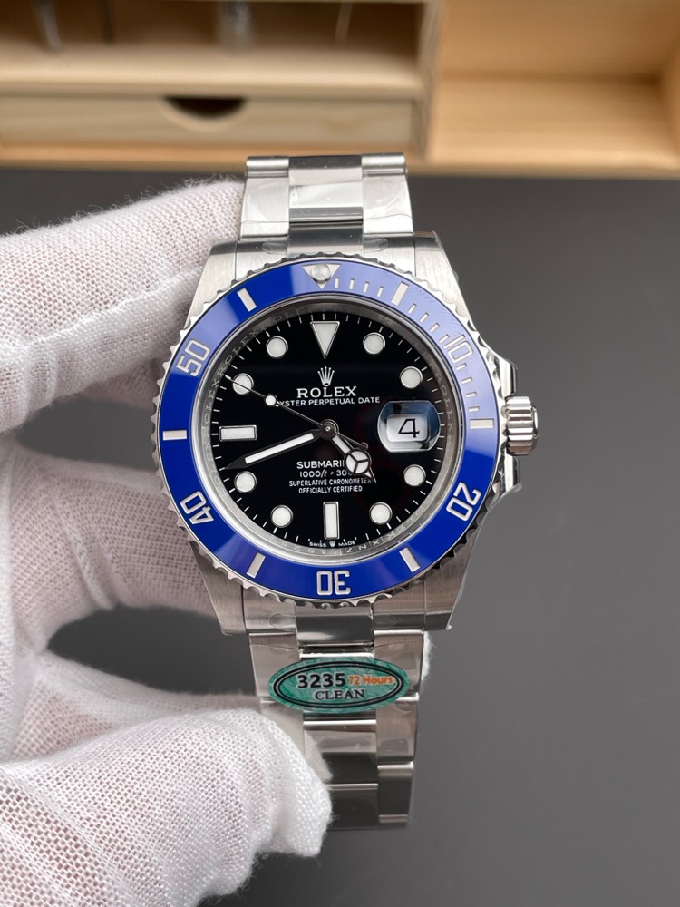 Submariner Date M126619LB-0003