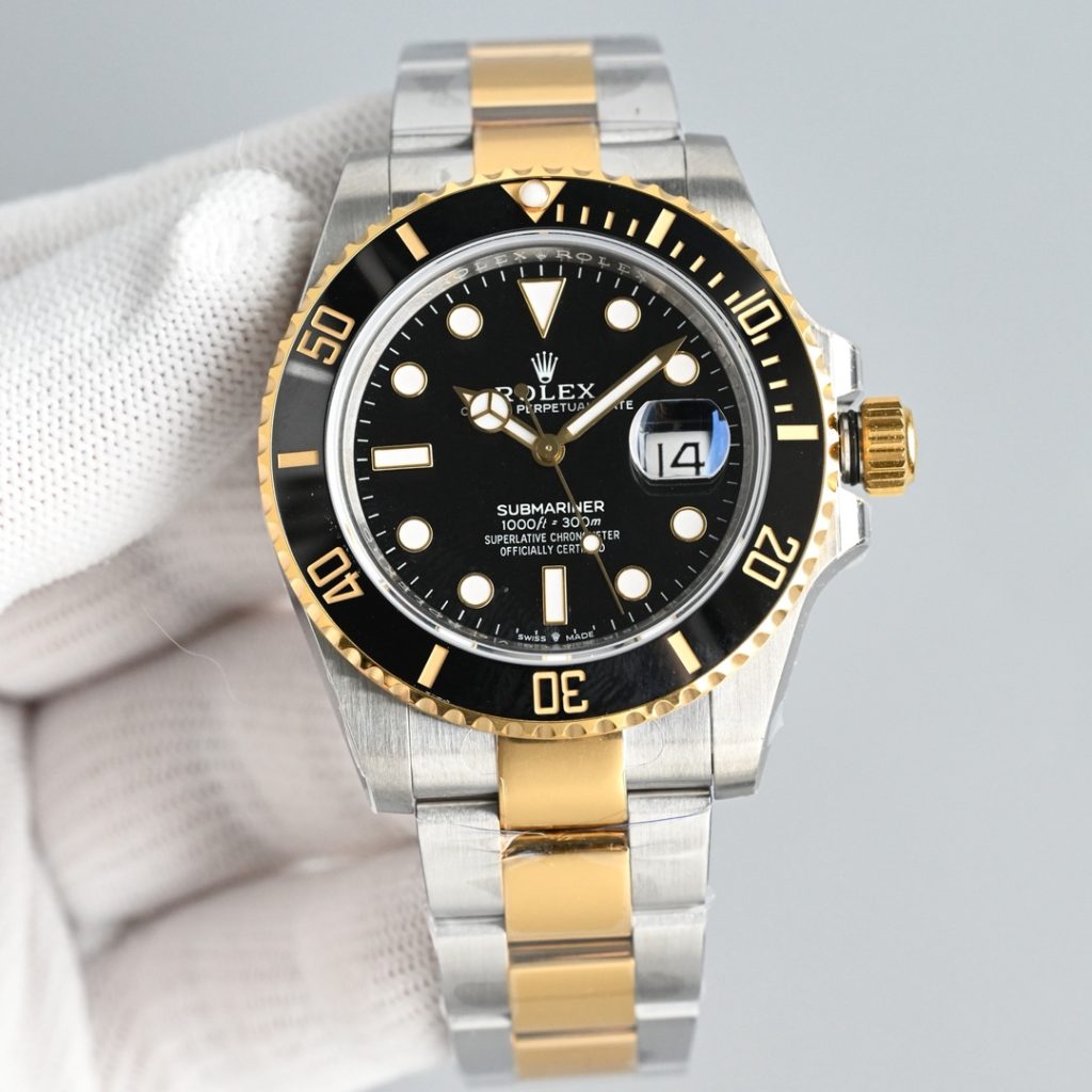 Submariner Date M126613LN-0002